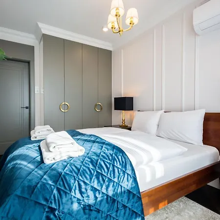 Apartment Prestige With Sauna & Parking Krakow